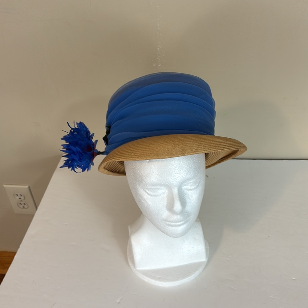 Vintage Mr Kurt Original Union Made Straw? Cloche Hat with Tulle and Flowers